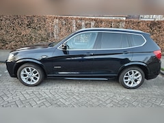 BMW X3 - 2.0i xDrive High Executive Leder - Elektrische Trekhaak - 2 Sets Banden op Velg