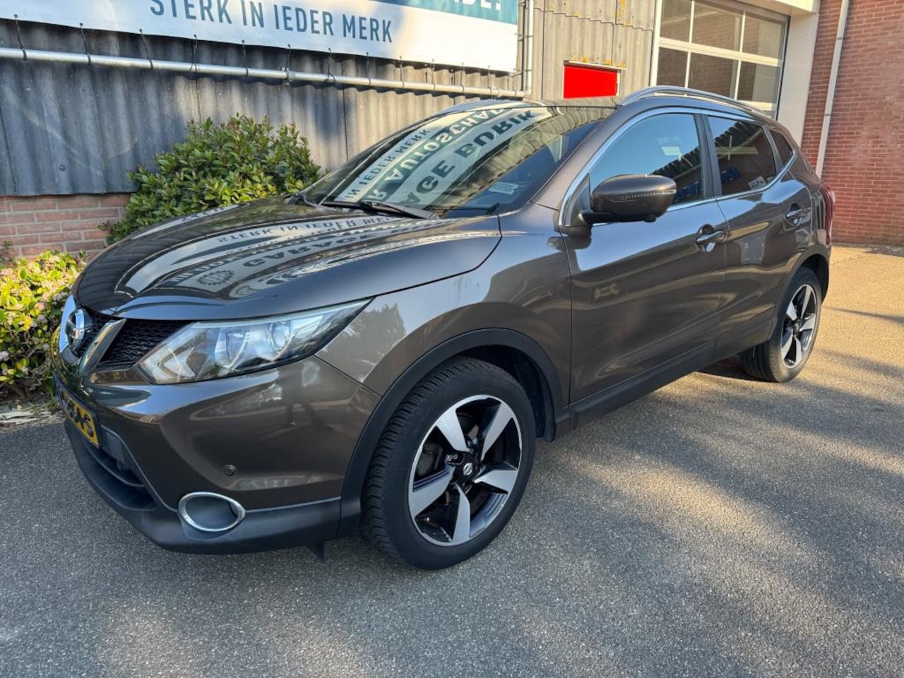 Nissan Qashqai - 1.2 N-Connecta 1.2 N-Connecta - AutoWereld.nl