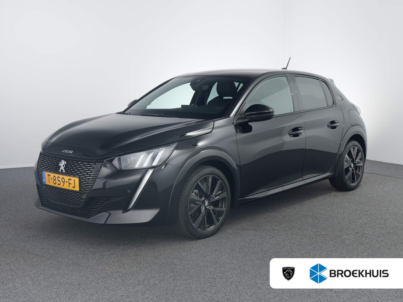 Peugeot 208 - 1.2 PureTech GT | 17" lichtmetalen velgen "Jordaan" incl. plaatsbesparend reservewiel | Ac - AutoWereld.nl