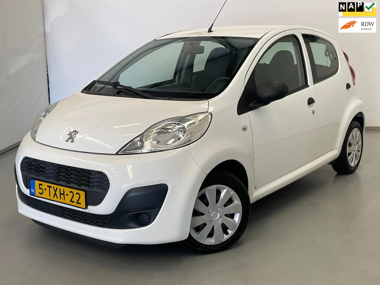 Peugeot 107 - 1.0 Access Accent / NL-auto / Airco / 5-drs - AutoWereld.nl