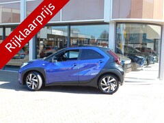 Toyota Aygo X - 1.0 VVT-i MT Envy | Stoelverwarming | JBL | PDC voor + achter |