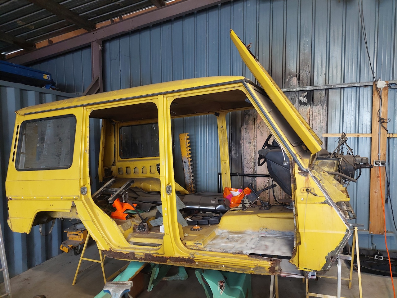 Mercedes-Benz G-klasse - 300 GD St.Wagon 300 GD St.Wagon - AutoWereld.nl