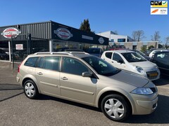 Renault Mégane Grand Tour - 2.0-16V Business Line(st-bekr, clima, pdc, 6versn, bj07, 1699, -)