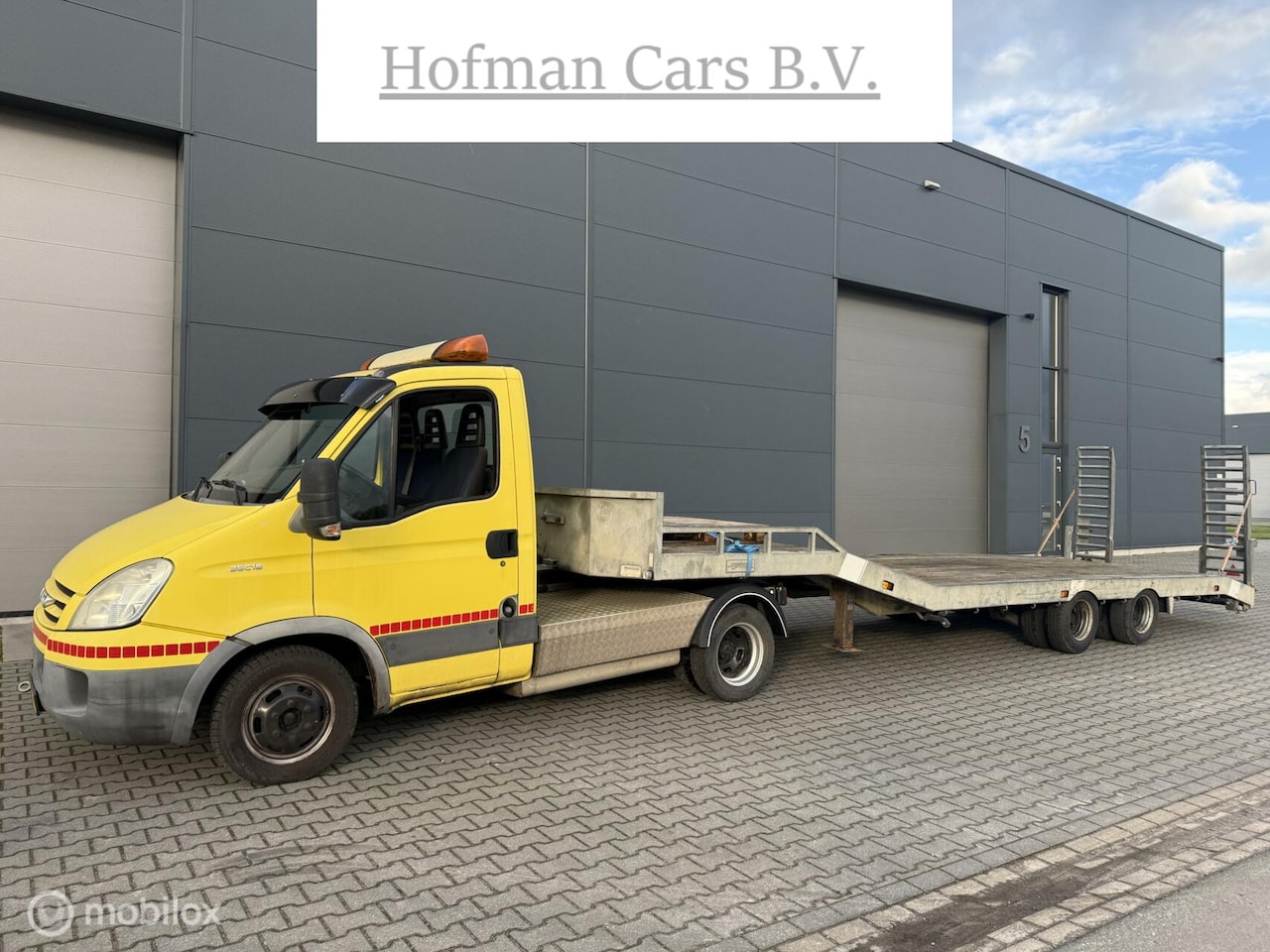 Iveco Daily - 35c18 BE Combi oplegger trekker 3.0HPI - AutoWereld.nl