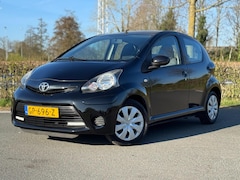 Toyota Aygo - 1.0 VVT-i Aspiration Airco CentrVerg
