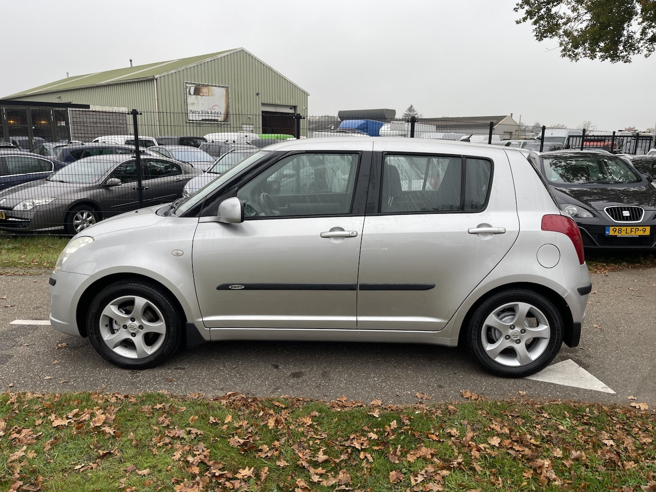 Suzuki Swift - 1.3 Shogun | 2e Eigenaar | Airco | 5 Deurs | Lichtmetalen Velgen - AutoWereld.nl