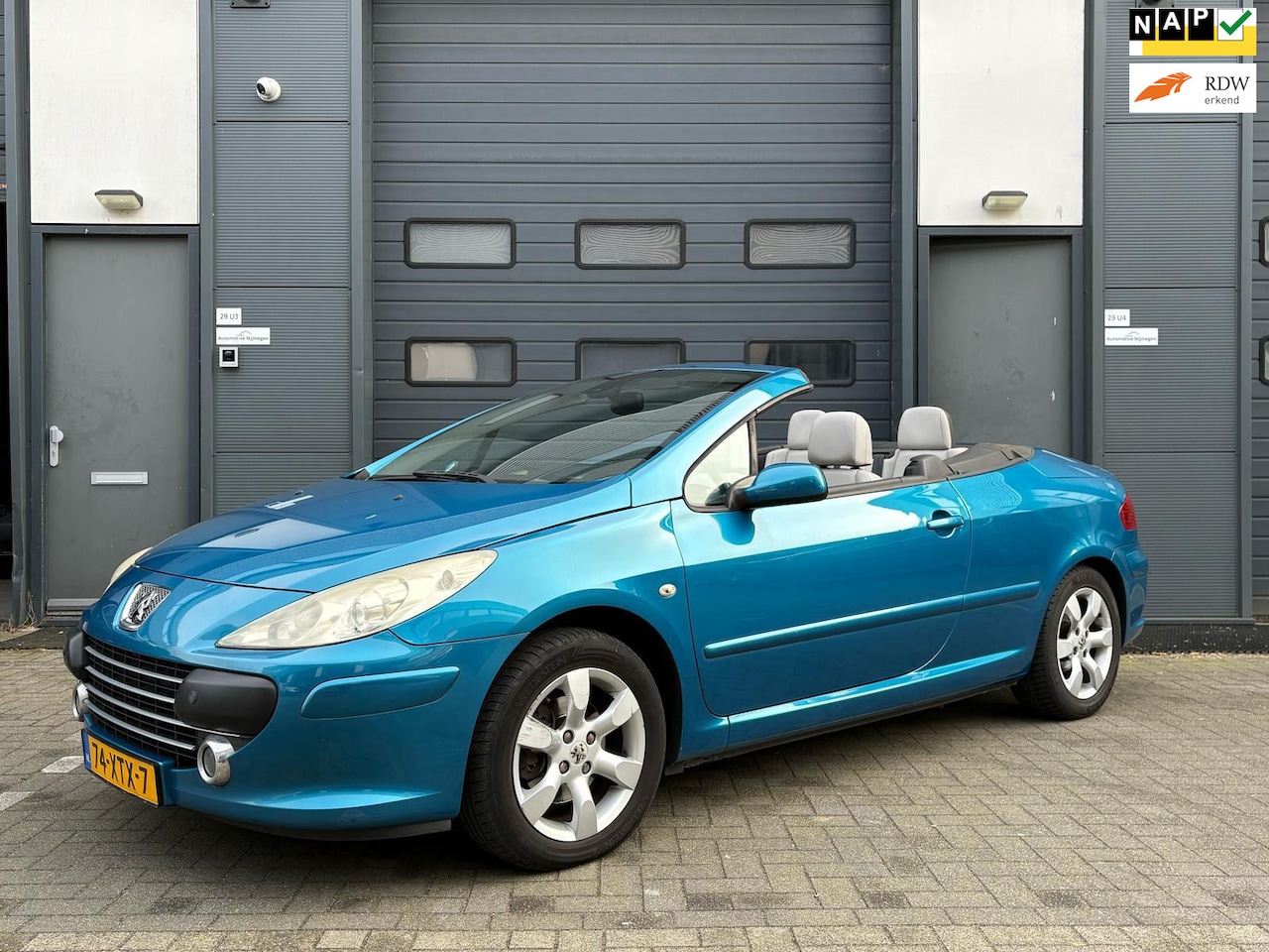 Peugeot 307 CC - Grote beurt, leder, JBL, weinig km’s! 1.6-16V - AutoWereld.nl