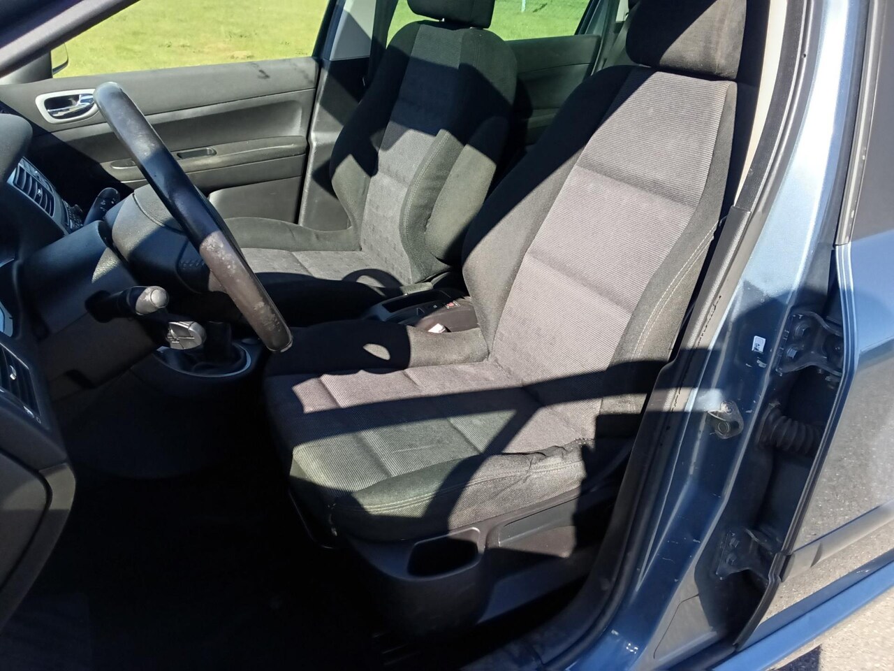 Peugeot 307 SW - 2.0 16V Navtech 7-PERSOONS