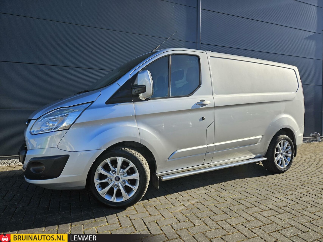 Ford Transit Custom - 270 2.2 TDCI L1H1 155pk Cam Navi Trekh - AutoWereld.nl