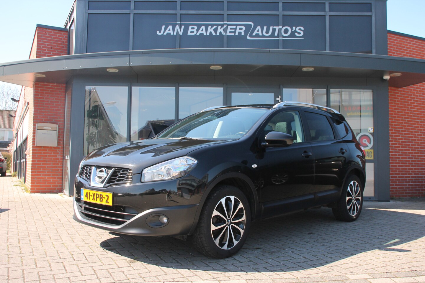 Nissan Qashqai+2 - 1.6 Connect Edition 7 pers ✅ Panodak ✅ Camera ✅ 18inch ✅ Clima - AutoWereld.nl