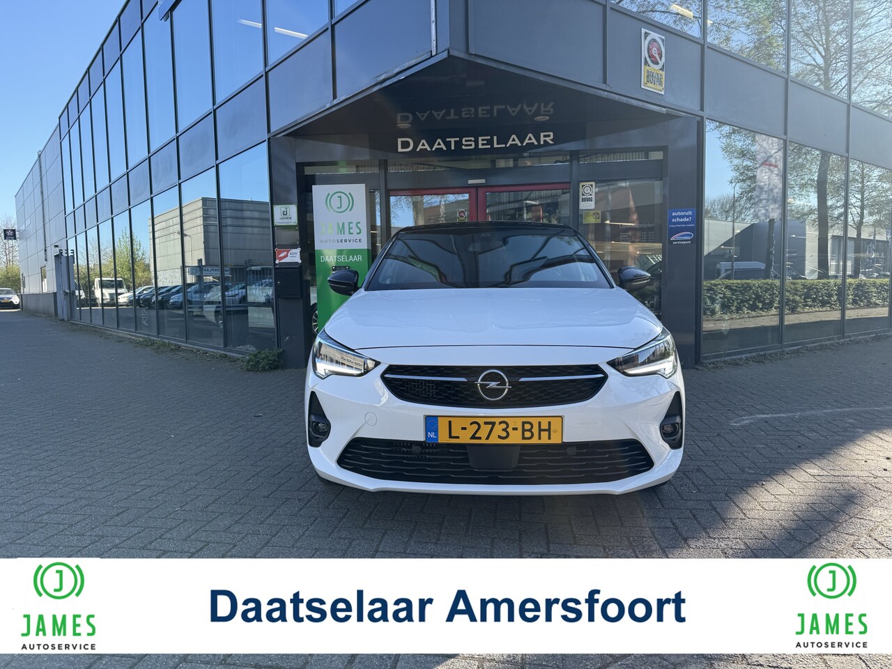 Opel Corsa - 1.2 GS Line Navigatie - AutoWereld.nl