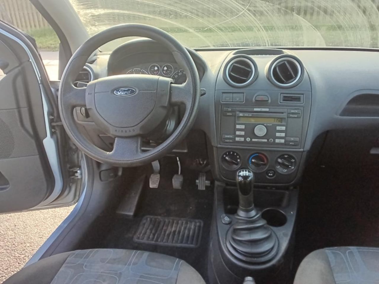 Ford Fiesta - 1.25-16V Ambiente