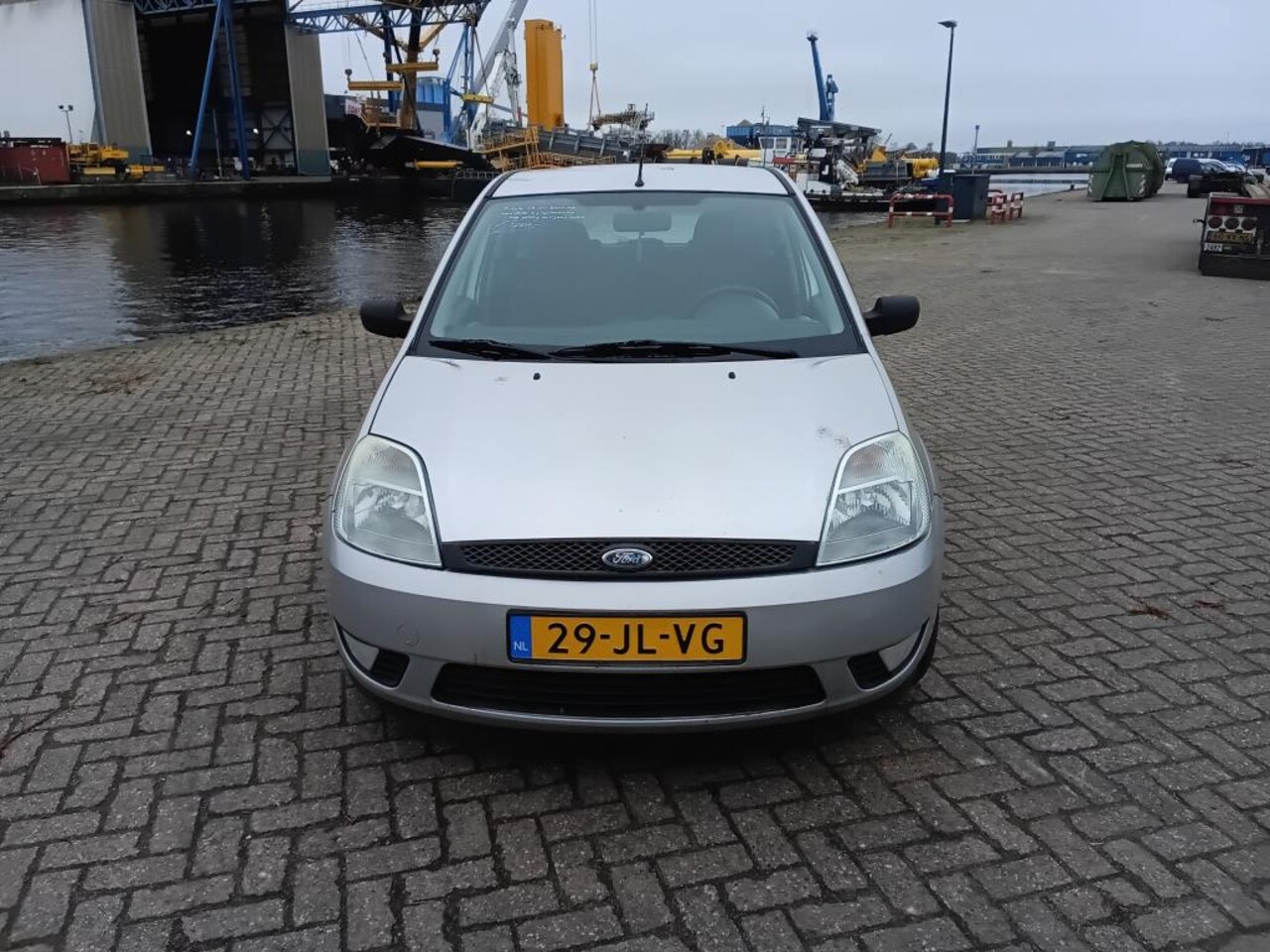 Ford Fiesta - 1.4-16V First Edition AIRCO, NIEUWE DISTRIBUTIE