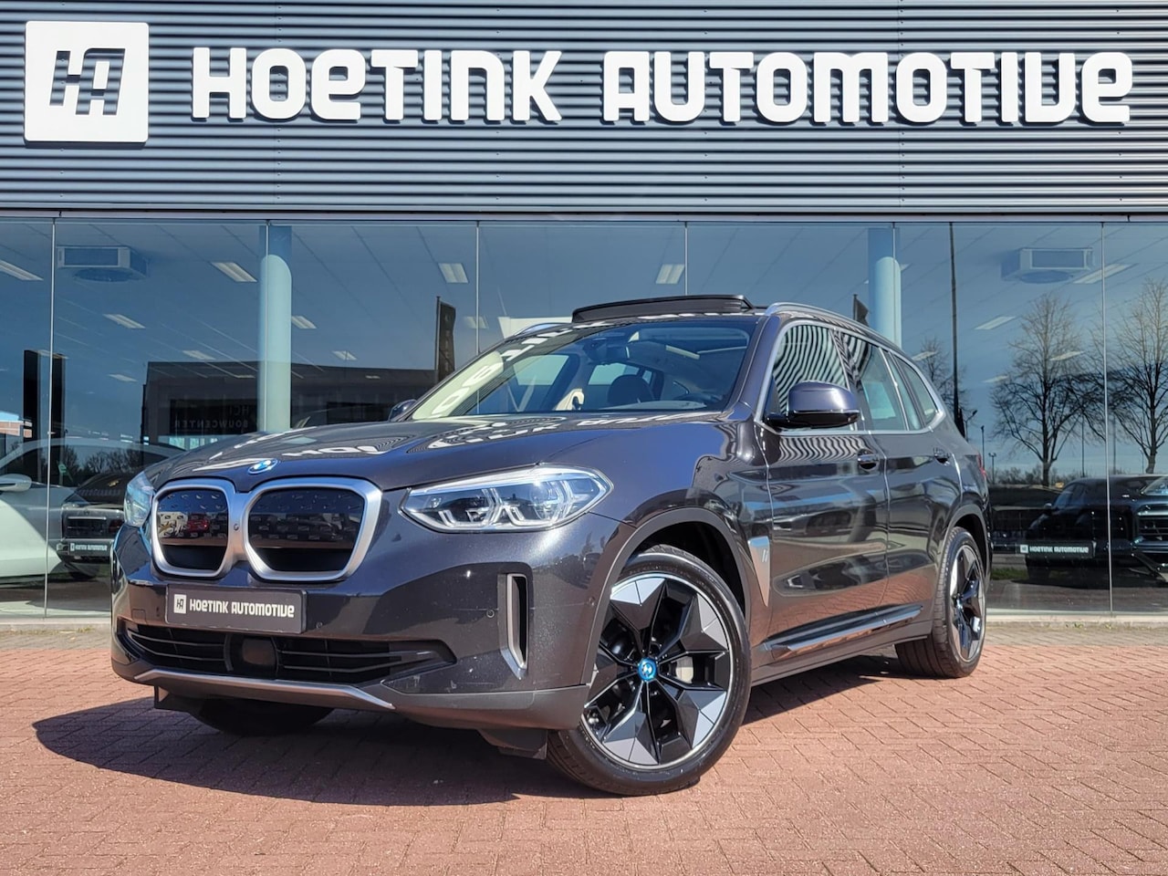 BMW iX3 - High Executive 80 kWh | Pano | Hud | 360° | Harman Kardon - AutoWereld.nl