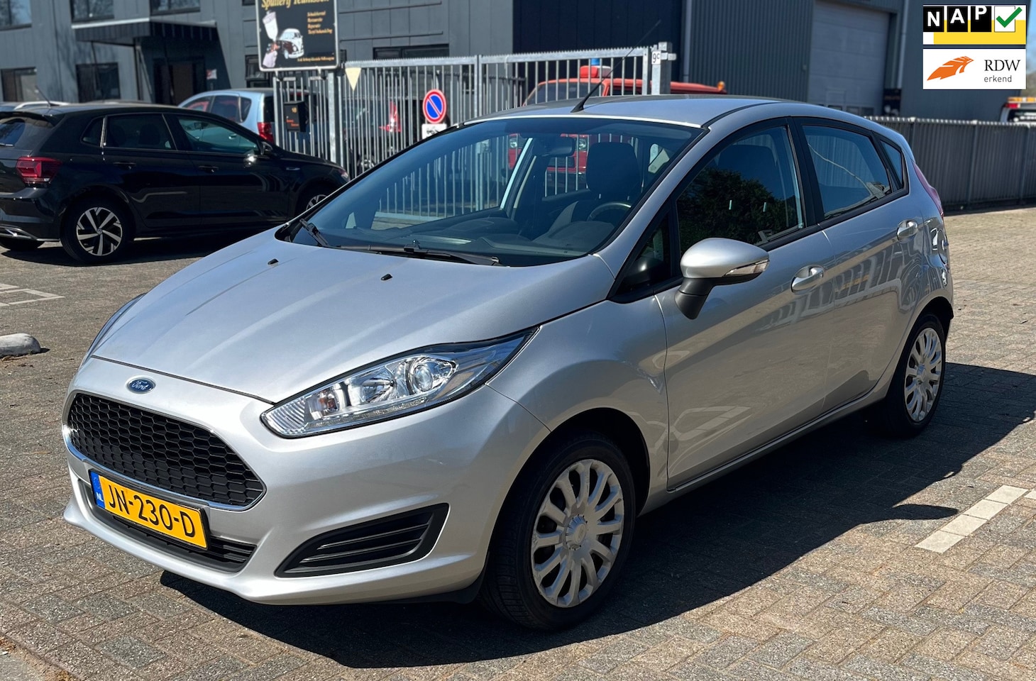 Ford Fiesta - 1.0 Style / Led / Navi / 5Drs / Airco / NAP - AutoWereld.nl