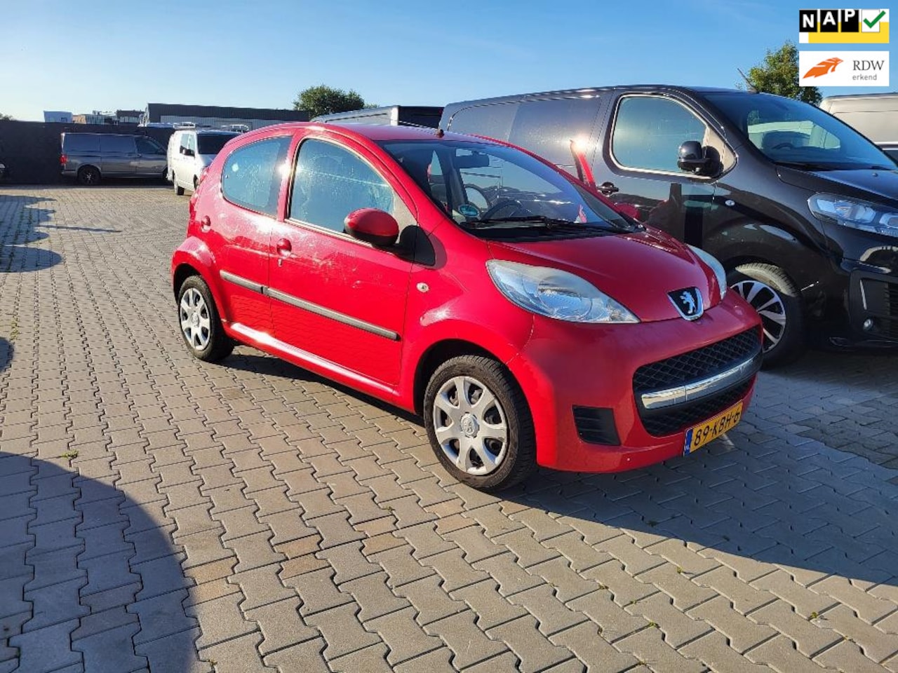 Peugeot 107 - 1.0-12V XS 1.0-12V XS - AutoWereld.nl