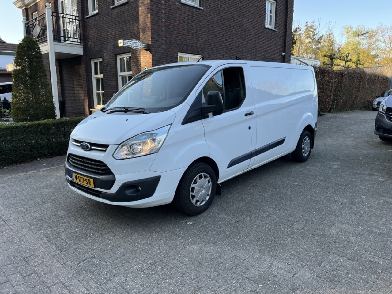 Ford Transit Custom - 290 2.2 TDCI L2H2 Tr - AutoWereld.nl