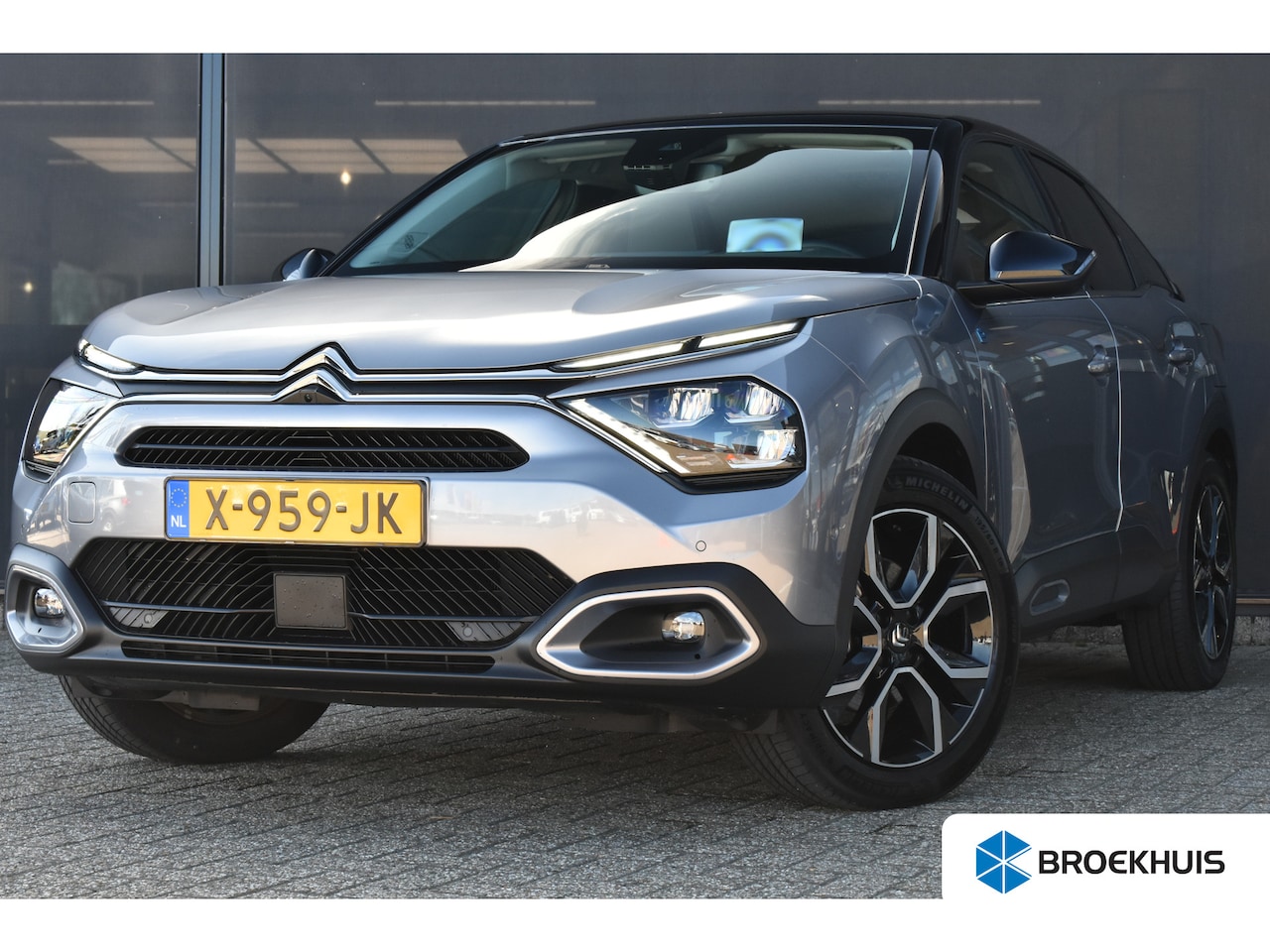 Citroën Ë-C4 - Max 54kWh 3 Fase | Massagestoelen | HeadUp-Display | Stuur/Stoelverwarming | Navigatie | C - AutoWereld.nl
