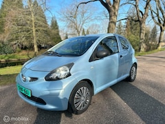 Toyota Aygo - 1.0-12V /NIEUWE APK/