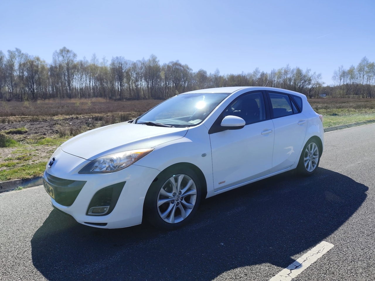 Mazda 3 - 1.6 GT-M Line - AutoWereld.nl