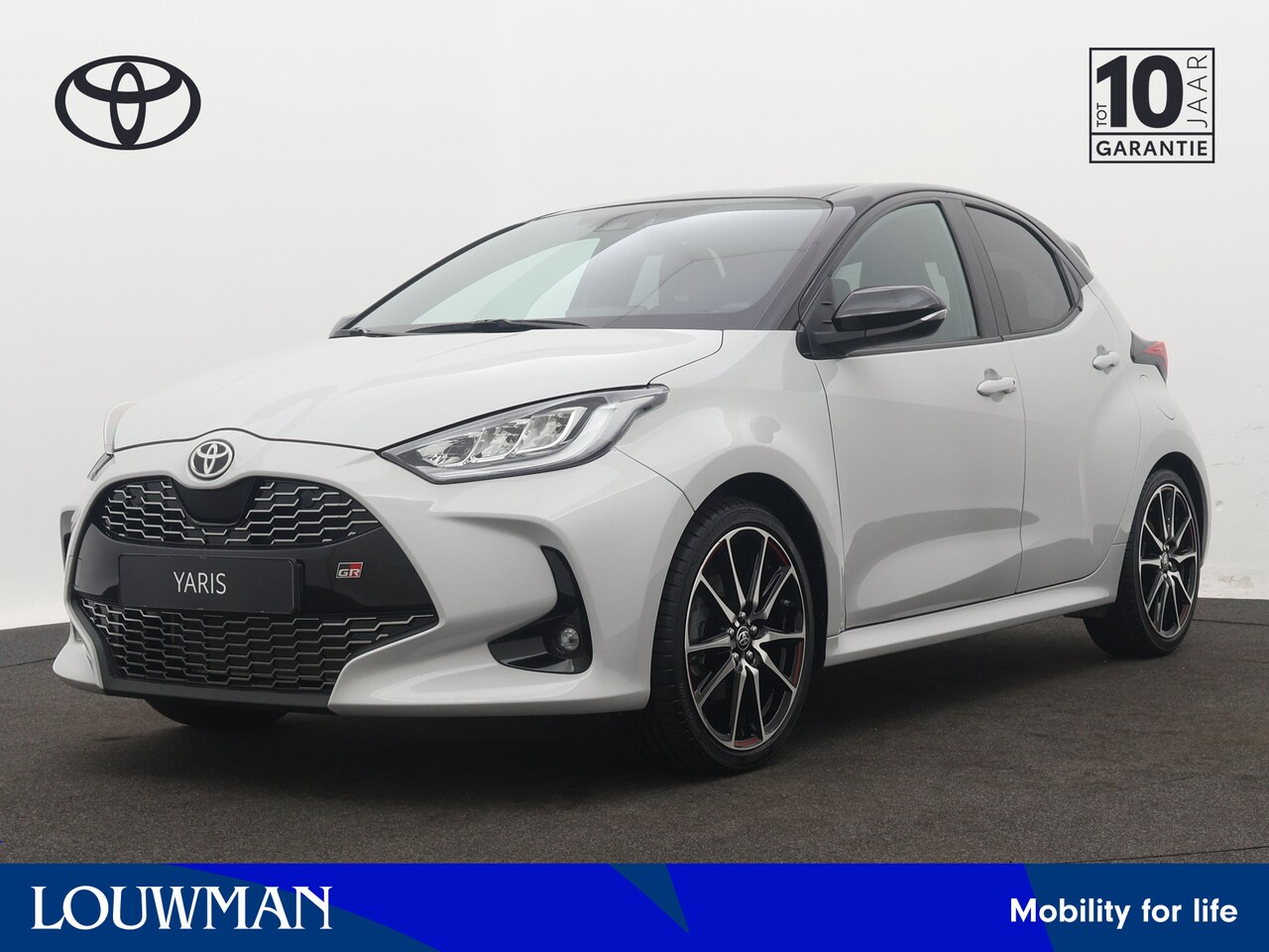 Toyota Yaris - 1.5 Hybrid GR Sport Limited | Sportstoelen | LED | 18 inch LM Velgen | Cloud Navigatie | - AutoWereld.nl