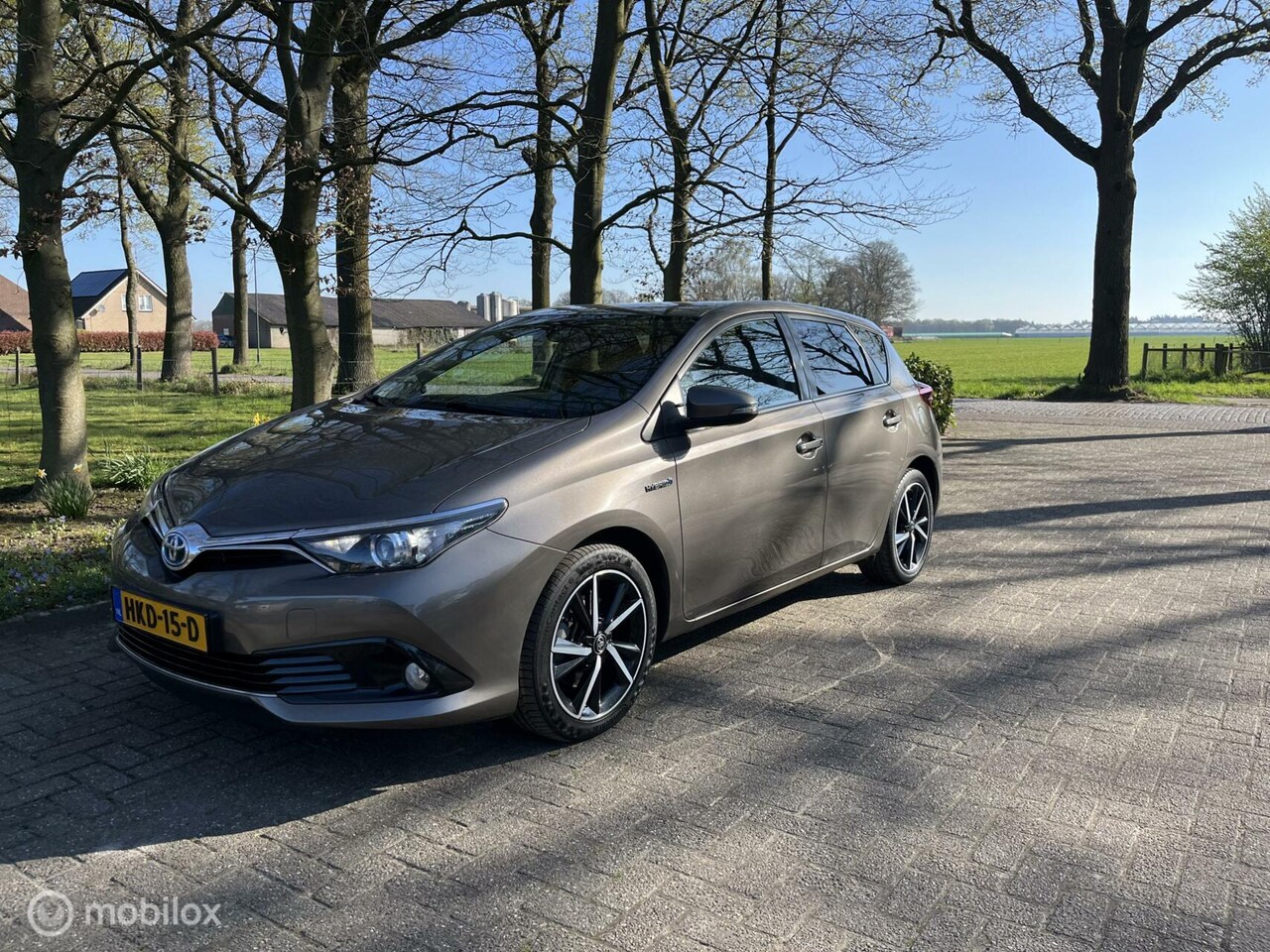 Toyota Auris - 1.8 Hybrid Dynamic camera All in rijklaar - AutoWereld.nl