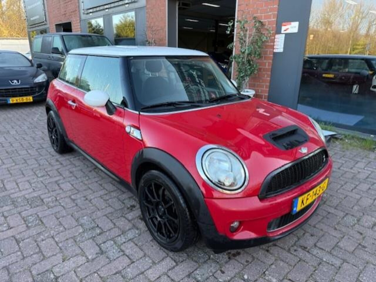 MINI Cooper S - Mini 1.6 Airco 174pk - AutoWereld.nl
