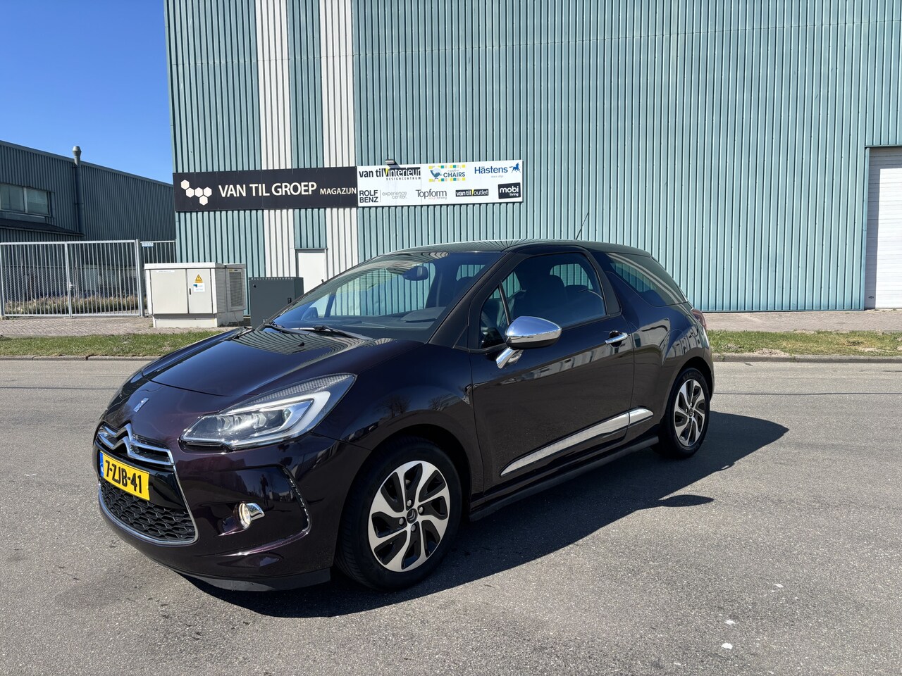 Citroën DS3 - 1.2i PureTech So Chic 110 PK. Prachtige en zeer goed onderhouden auto !!! - AutoWereld.nl