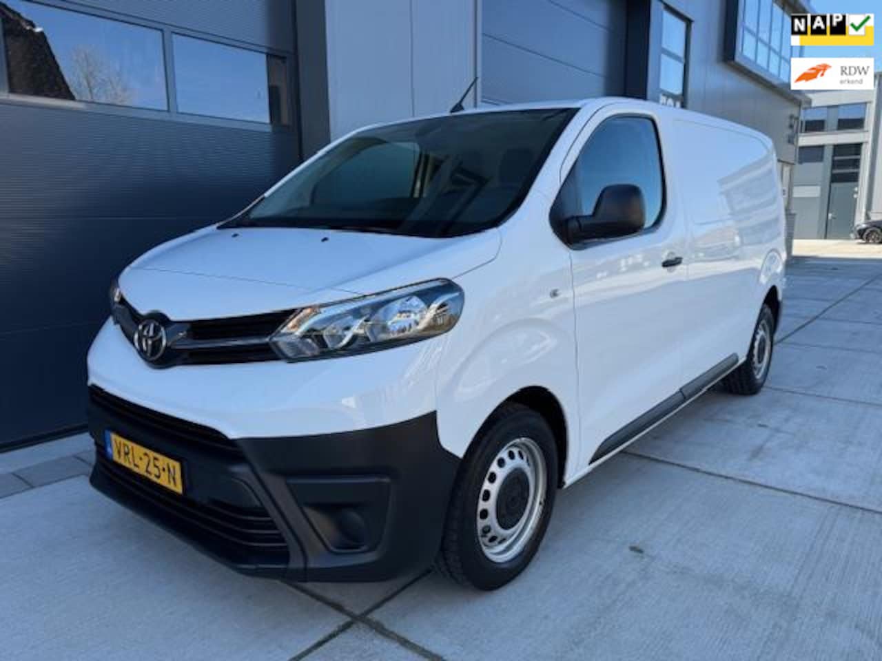 Toyota ProAce Worker - 2.0 D-4D Live 2.0 D-4D Live - AutoWereld.nl