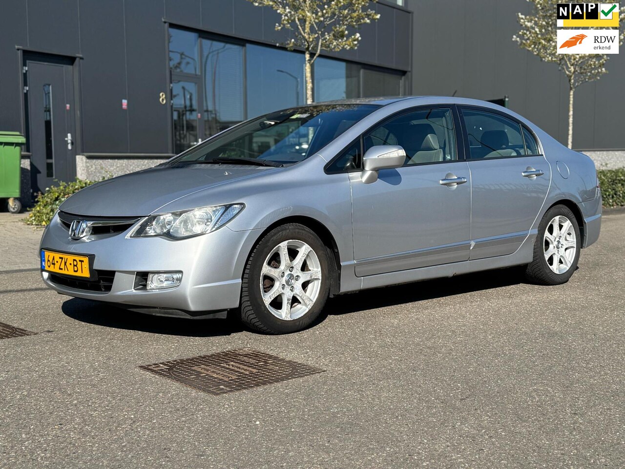 Honda Civic - 1.3 Hybrid SENSOREN/NAP/APK - AutoWereld.nl