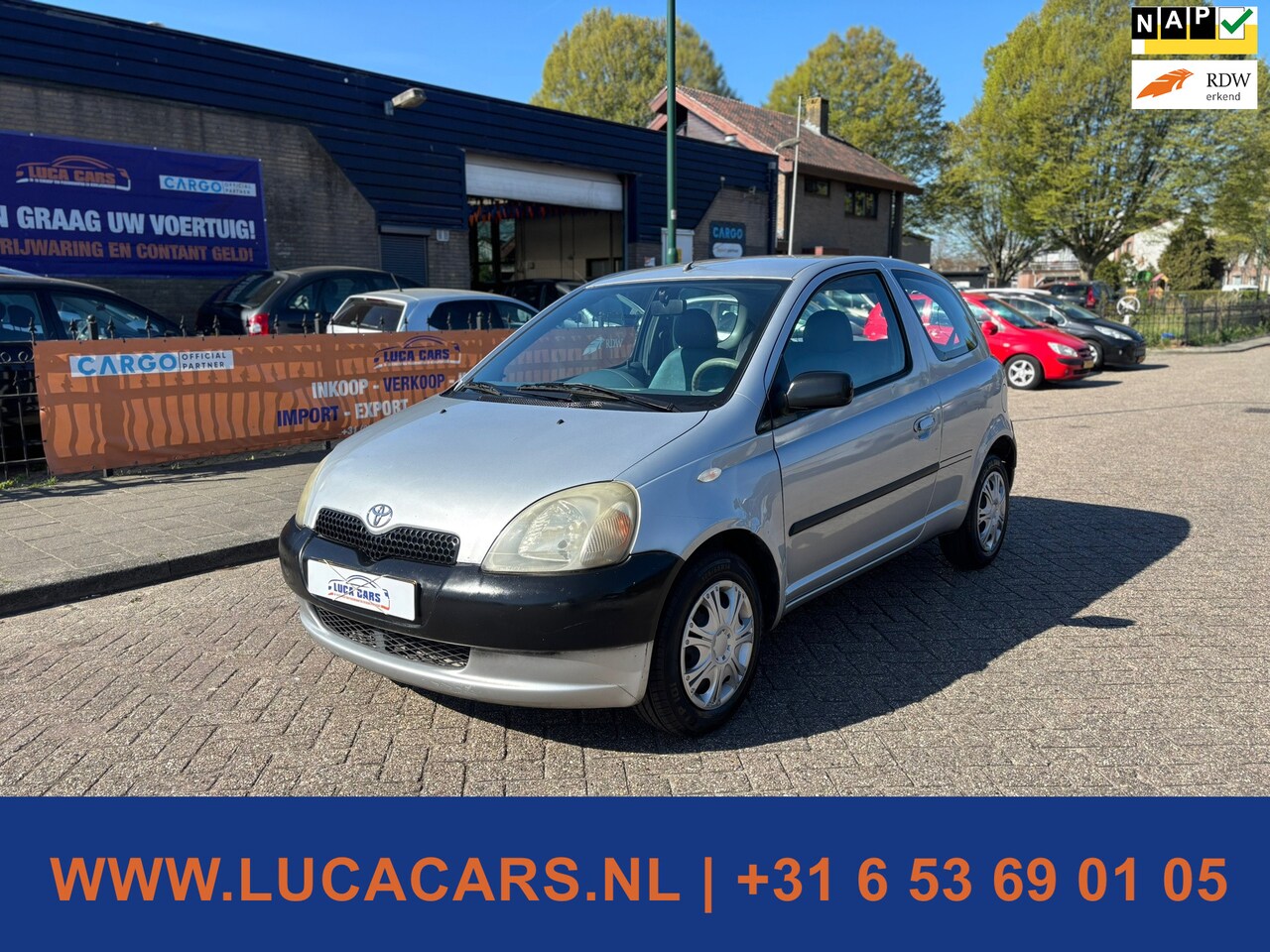 Toyota Yaris - 1.0-16V VVT-i Terra 2X SLEUTEL / ZEER ZUINIG! - AutoWereld.nl