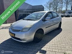 Toyota Prius - 1.5 VVT-i Tech Edition