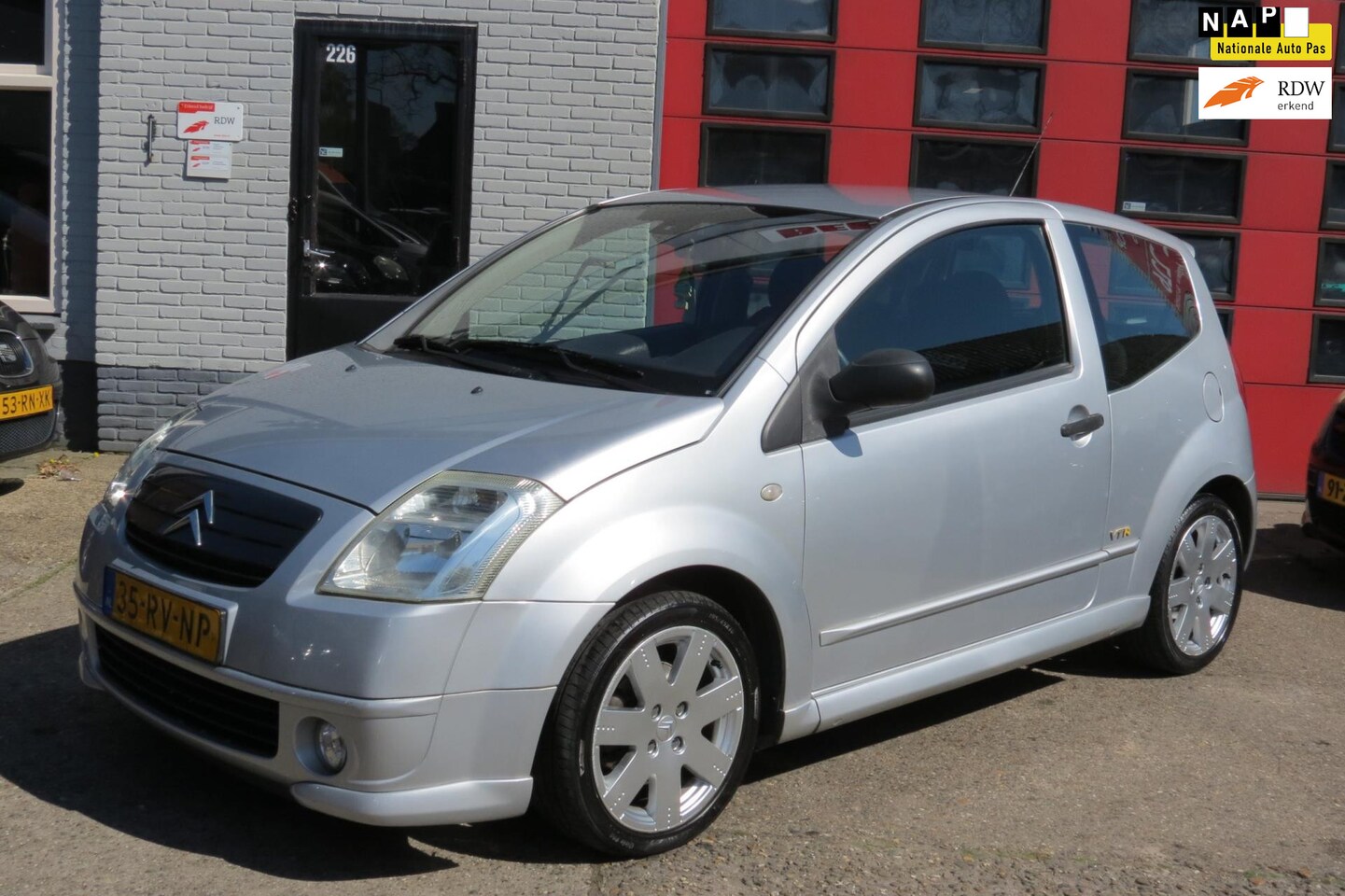 Citroën C2 - 1.6i-16V VTR 1.6i-16V VTR , AUTOMAAT ,Cr contr, Airico - AutoWereld.nl