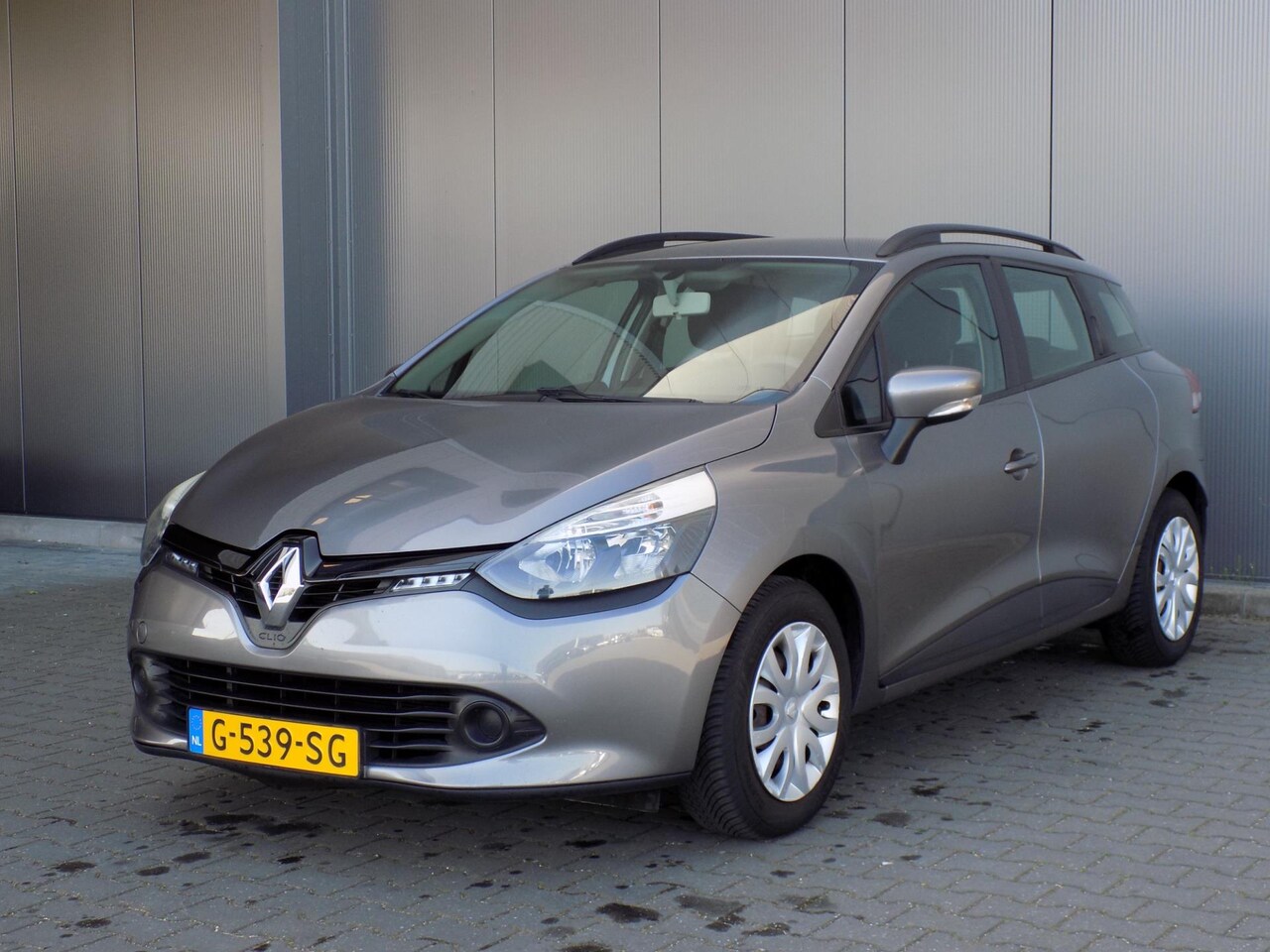 Renault Clio Estate - 1.2-16V Collection 1.2-16V Collection - AutoWereld.nl