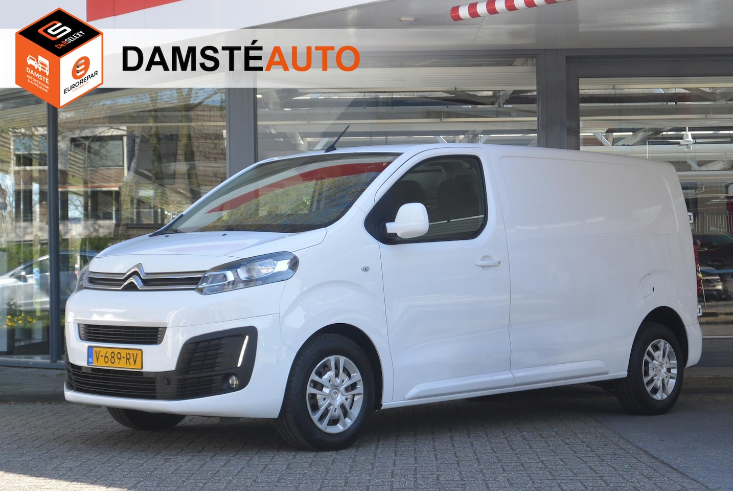 Citroën Jumpy - M BlueHDi 120pk Business │ Koelauto │ Connect Nav │ Trekhaak - AutoWereld.nl