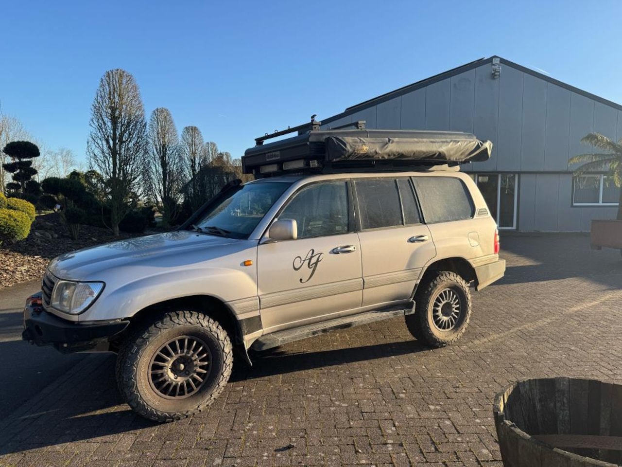 Toyota Land Cruiser 100 - LandCruiser 4.2 Standard Roof Window Van 50th Anniversary - AutoWereld.nl