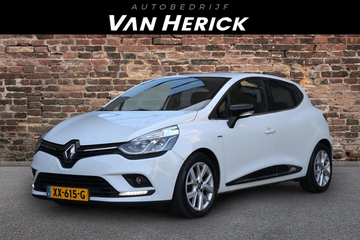 Renault Clio - 0.9 TCe Limited 5-Deurs | Cruise | Navi | Camera - AutoWereld.nl