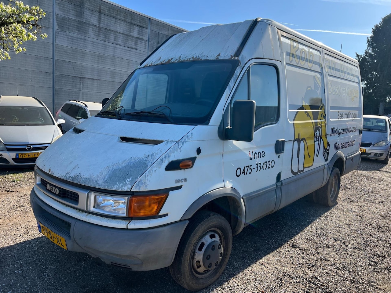 Iveco Daily - 35 C 11V 330 H2 35C11V 330 H2 - AutoWereld.nl