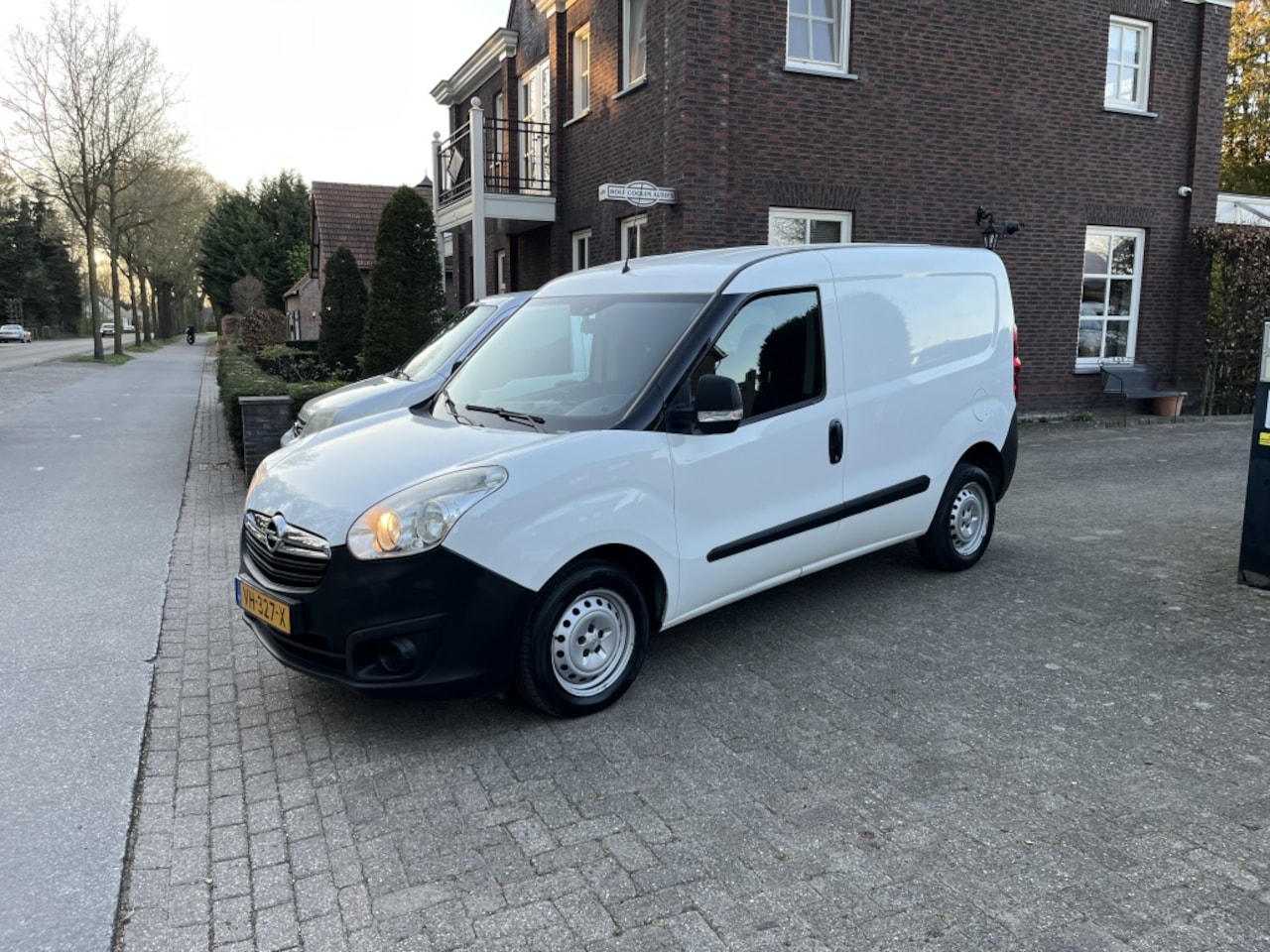 Opel Combo - 1.3 CDTi L1H1 ec.Sel - AutoWereld.nl