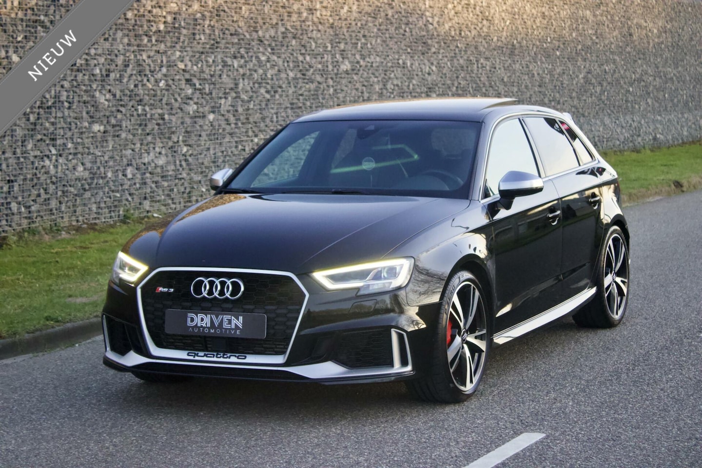 Audi RS3 - 2.5 Quattro | Pano - B&O - RS Stoelen - ACC - DCC - AutoWereld.nl