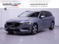 Volvo V60 - 2.0 D B4 Momentum Stuur- en stoelverwarming Camera PDC v+a Ledkoplampen