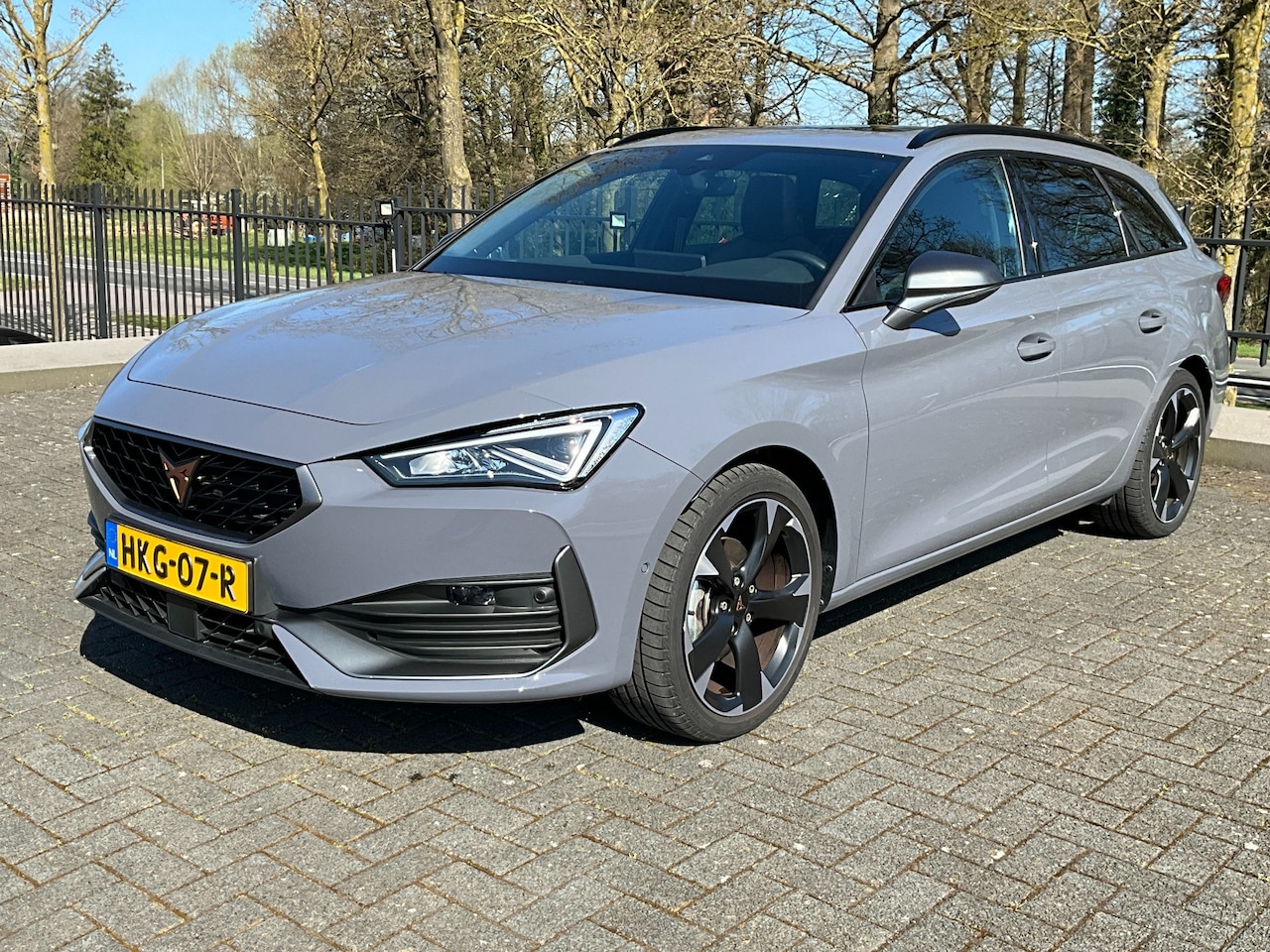 CUPRA Leon Sportstourer - 1.5 eTSi - AutoWereld.nl