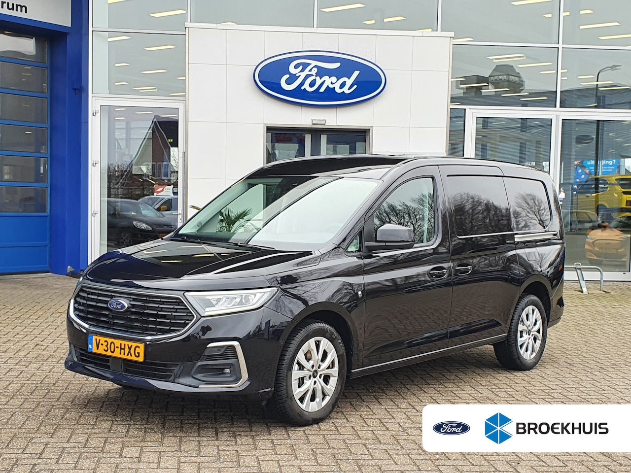 Ford Transit Connect - 2.0 122PK Automaat L2 Limited Leder | 2 Schuifdeuren | Camera | Trekhaak | Achteruitrijcam - AutoWereld.nl
