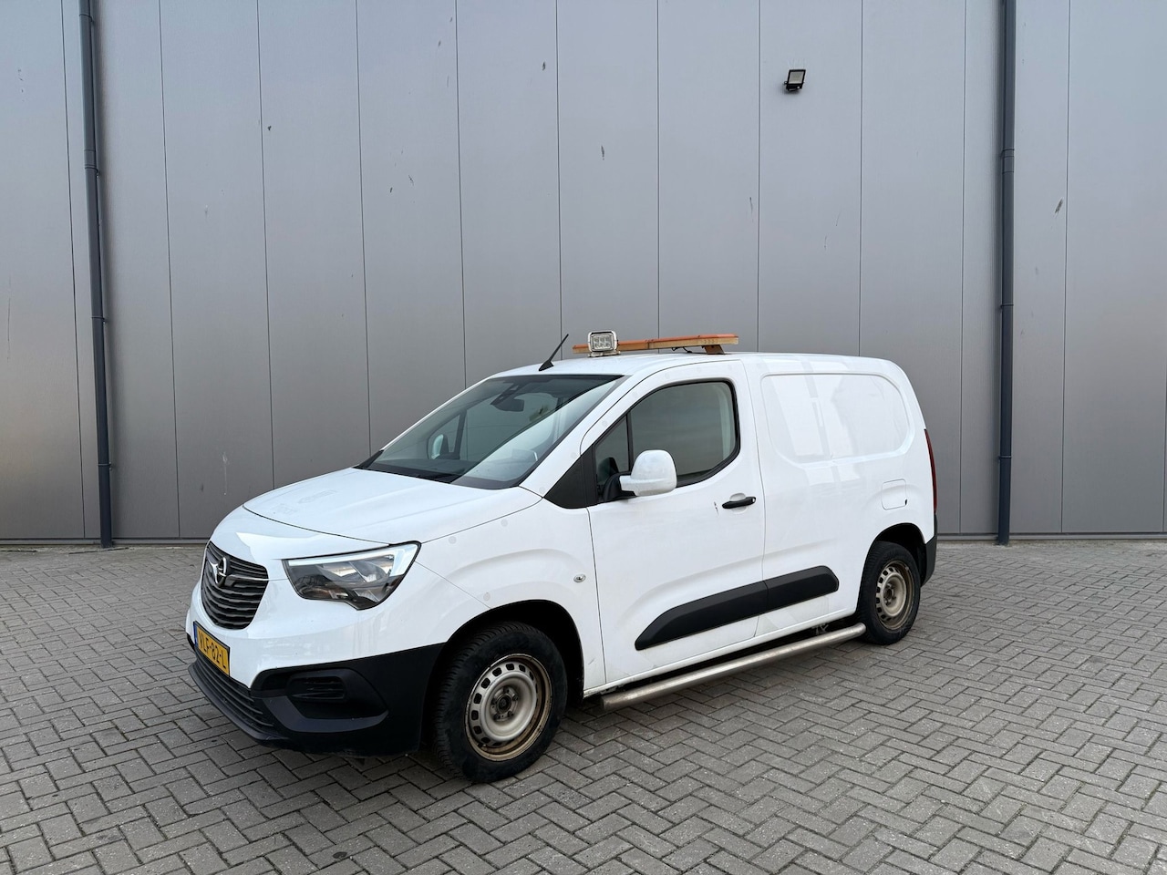 Opel Combo - 1.5D L1H1 Edition 1.5D L1H1 Edition - AutoWereld.nl