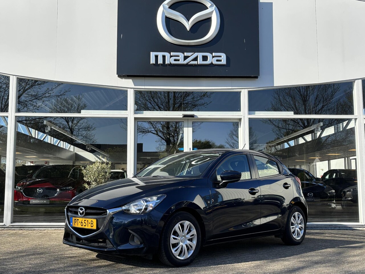 Mazda 2 - 1.5 Skyactiv-G TS NL- Auto, 1e Eig, Dealer ond., Automaat, Trekhaak, Automatische Airco, S - AutoWereld.nl