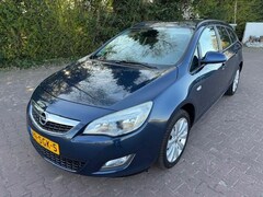 Opel Astra Sports Tourer - 1.7 CDTi Edition