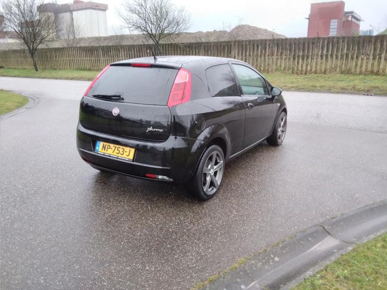 Fiat Grande Punto - 1.4-16V Edizione Lusso onderhoud ter inzage alhier AIRCO ijskoud
