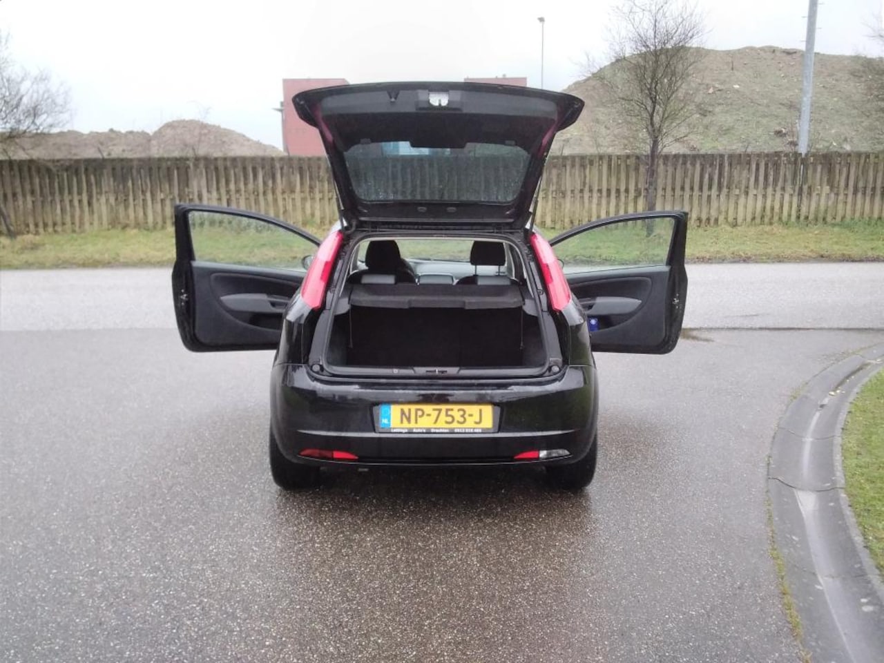 Fiat Grande Punto - 1.4-16V Edizione Lusso onderhoud ter inzage alhier AIRCO ijskoud