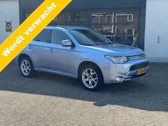 Mitsubishi Outlander - 2.0 PHEV Intense +