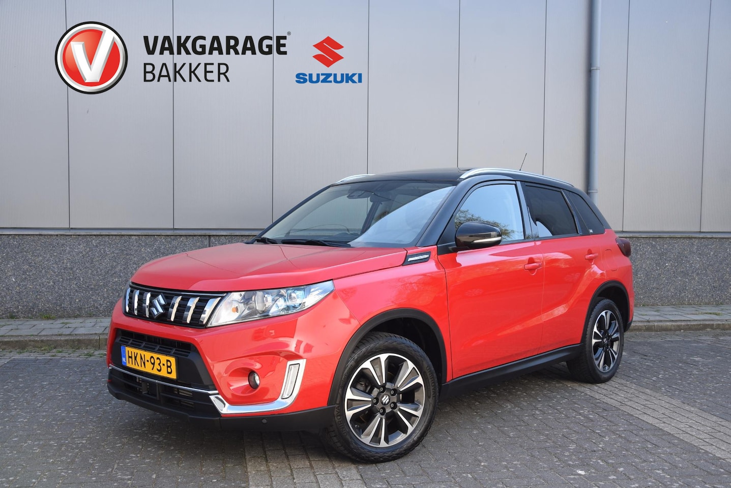 Suzuki Vitara - 1.4 Boosterjet AllGrip Stijl | Alcantara/lederen bekleding | Schuif/kanteldak | Trekhaak | - AutoWereld.nl